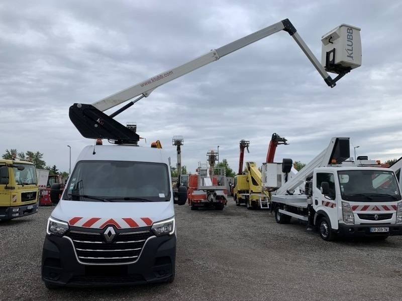 Camión con plataforma elevadora Renault Master Klubb K32 - 12,5 m, 120 kg: foto 9
