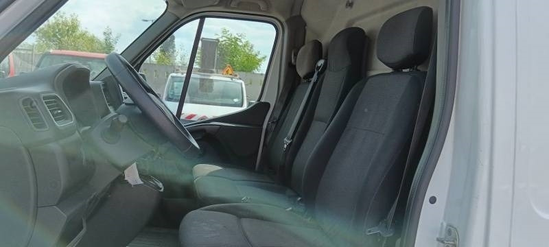 Camión con plataforma elevadora Renault Master Klubb K32 - 12,5 m, 120 kg: foto 8