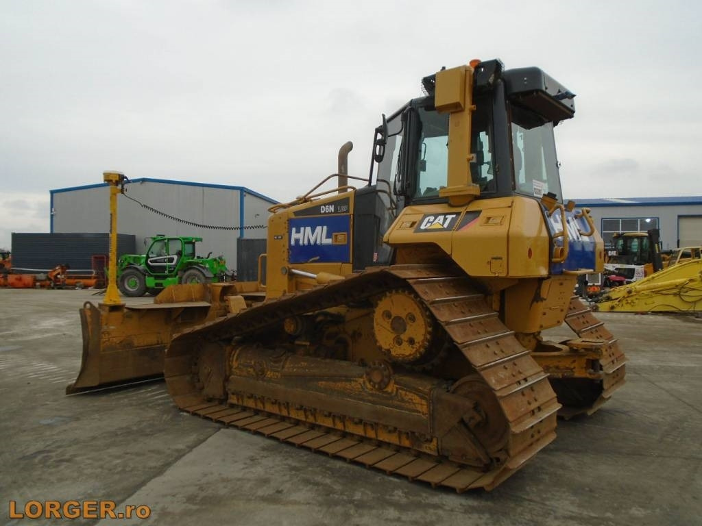 CAT D6N LGP - Bulldozer: foto 2 CAT D6N LGP - Bulldozer: foto 2
