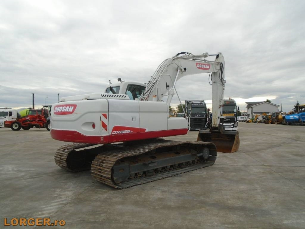 Doosan DX 225 LC with 18m long reach boom - Excavadora de cadenas: foto 4 Doosan DX 225 LC with 18m long reach boom - Excavadora de cadenas: foto 4