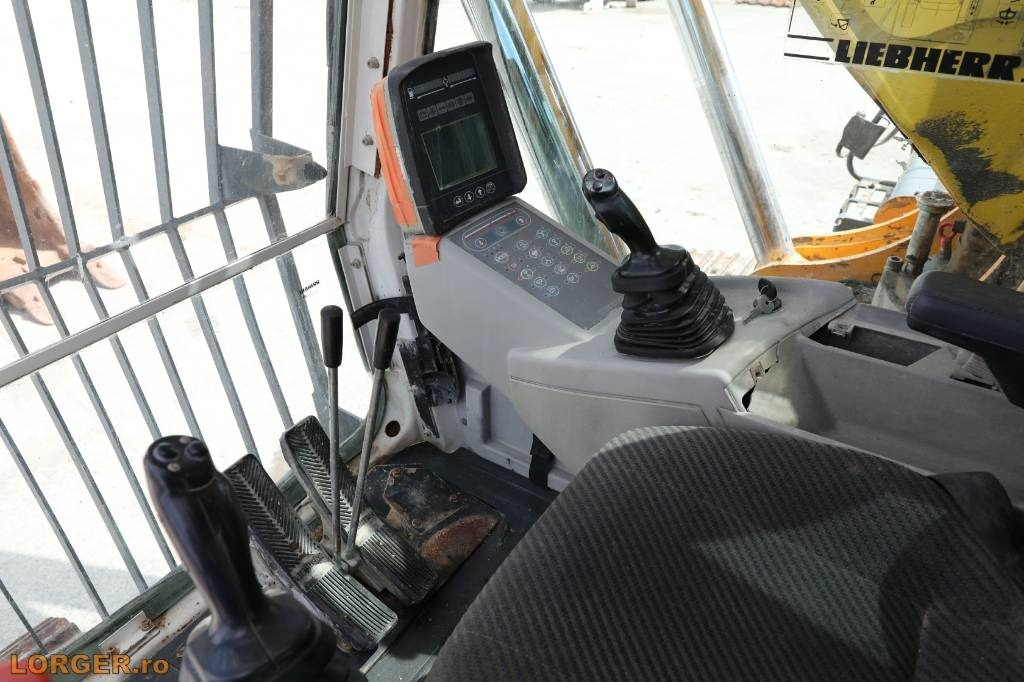 Excavadora de cadenas Liebherr R 954 B: foto 12