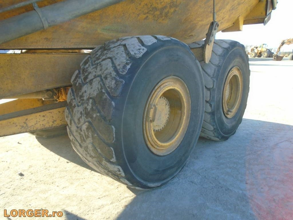 Dúmper articulado Volvo A 30 D: foto 9