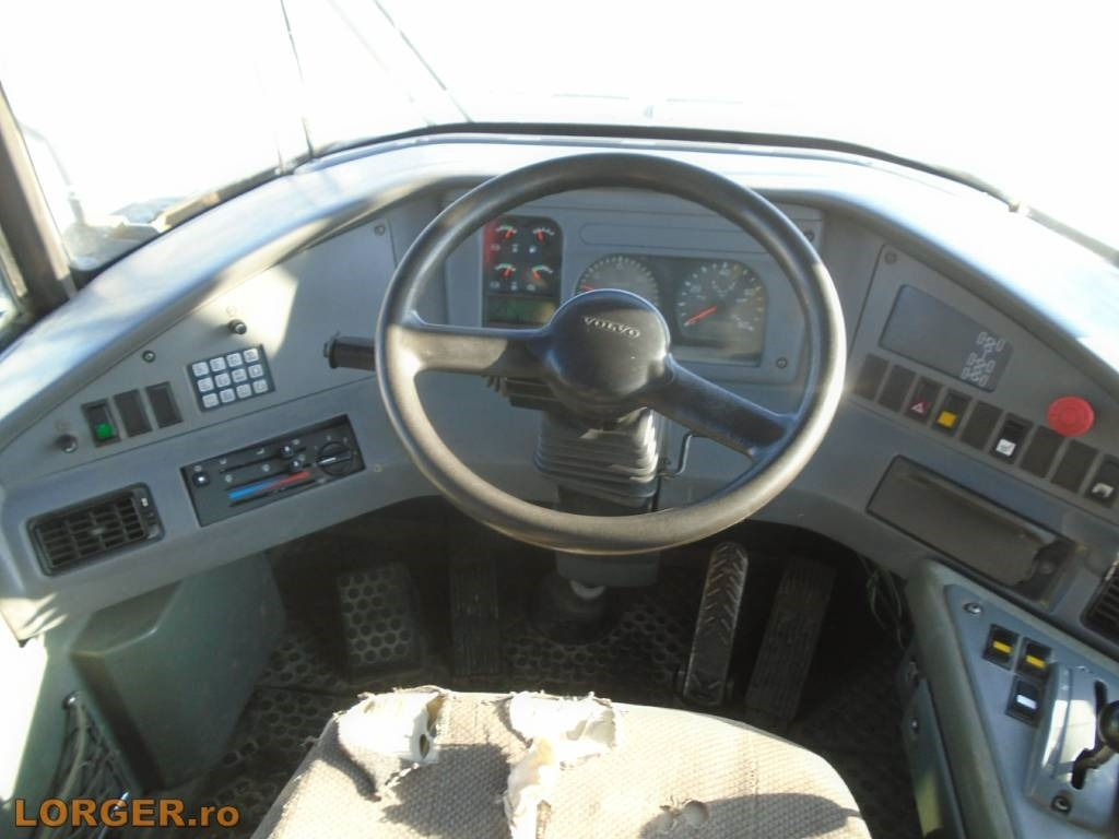 Dúmper articulado Volvo A 30 D: foto 14