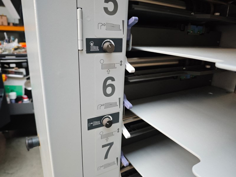 Horizon VAC-1000m | 2016 - Máquina de impresión: foto 2 Horizon VAC-1000m | 2016 - Máquina de impresión: foto 2