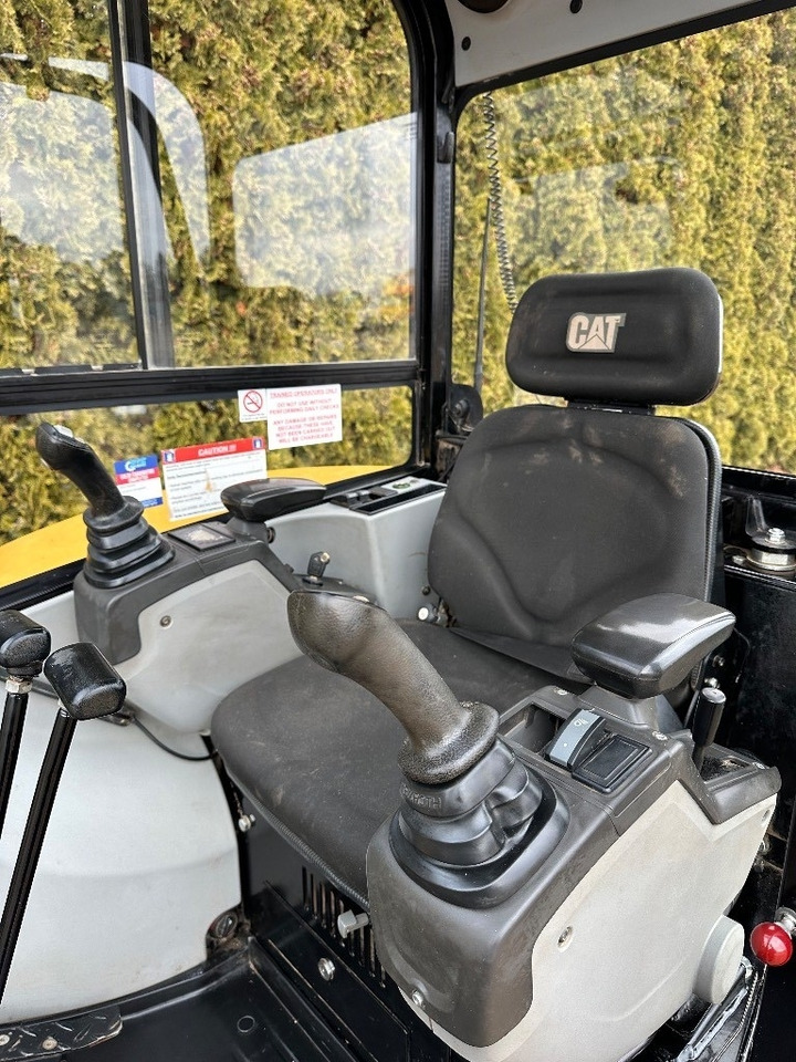 Miniexcavadora CAT 302.7 D CR: foto 21