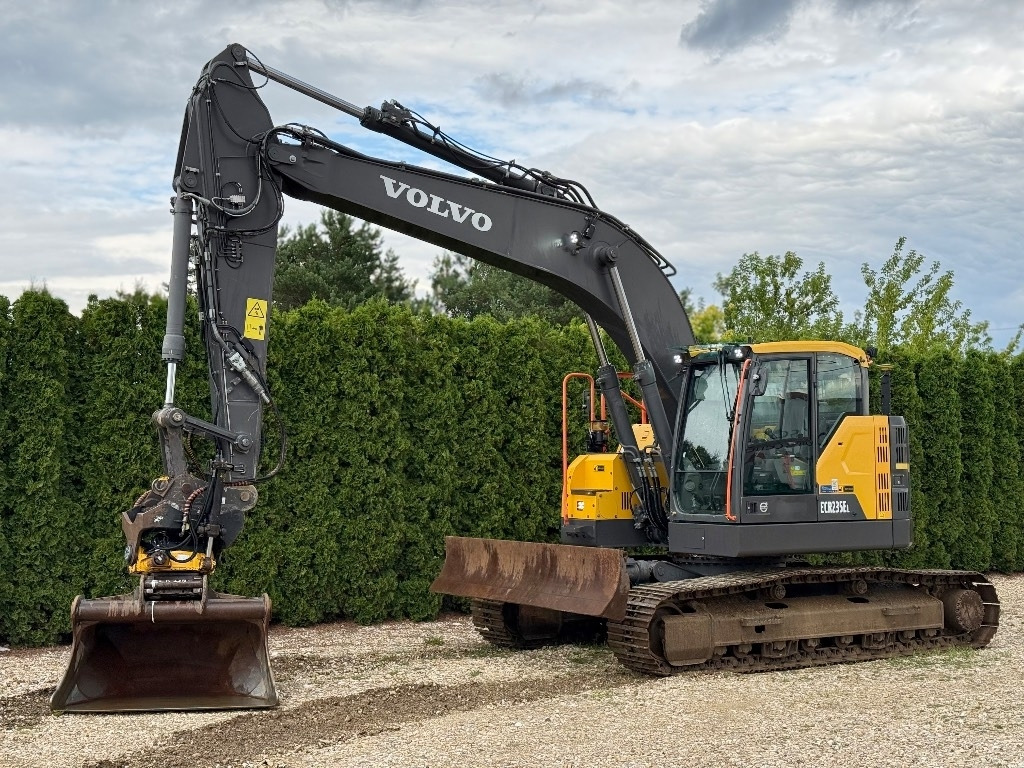 Volvo ECR 235 EL - Excavadora de cadenas: foto 1 Volvo ECR 235 EL - Excavadora de cadenas: foto 1