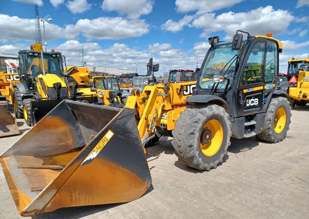 JCB 542-70 Agri - Manipulador telescópico: foto 2 JCB 542-70 Agri - Manipulador telescópico: foto 2