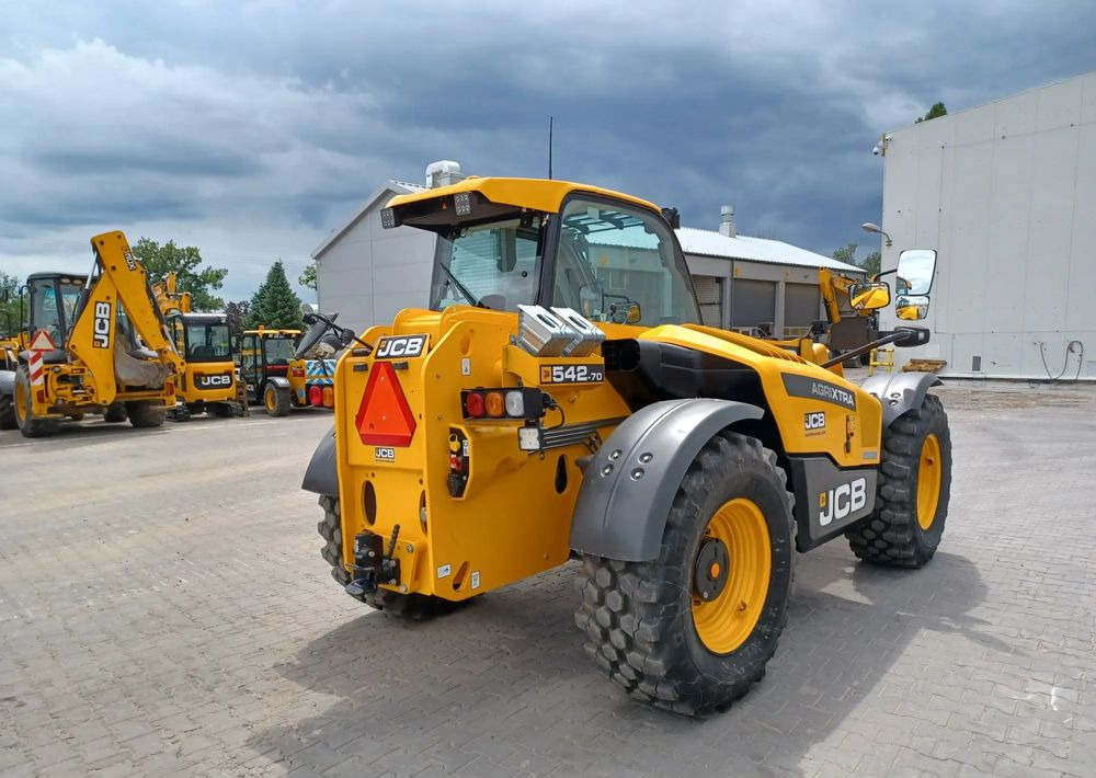 JCB 542-70 Agri Xtra - Manipulador telescópico: foto 5 JCB 542-70 Agri Xtra - Manipulador telescópico: foto 5