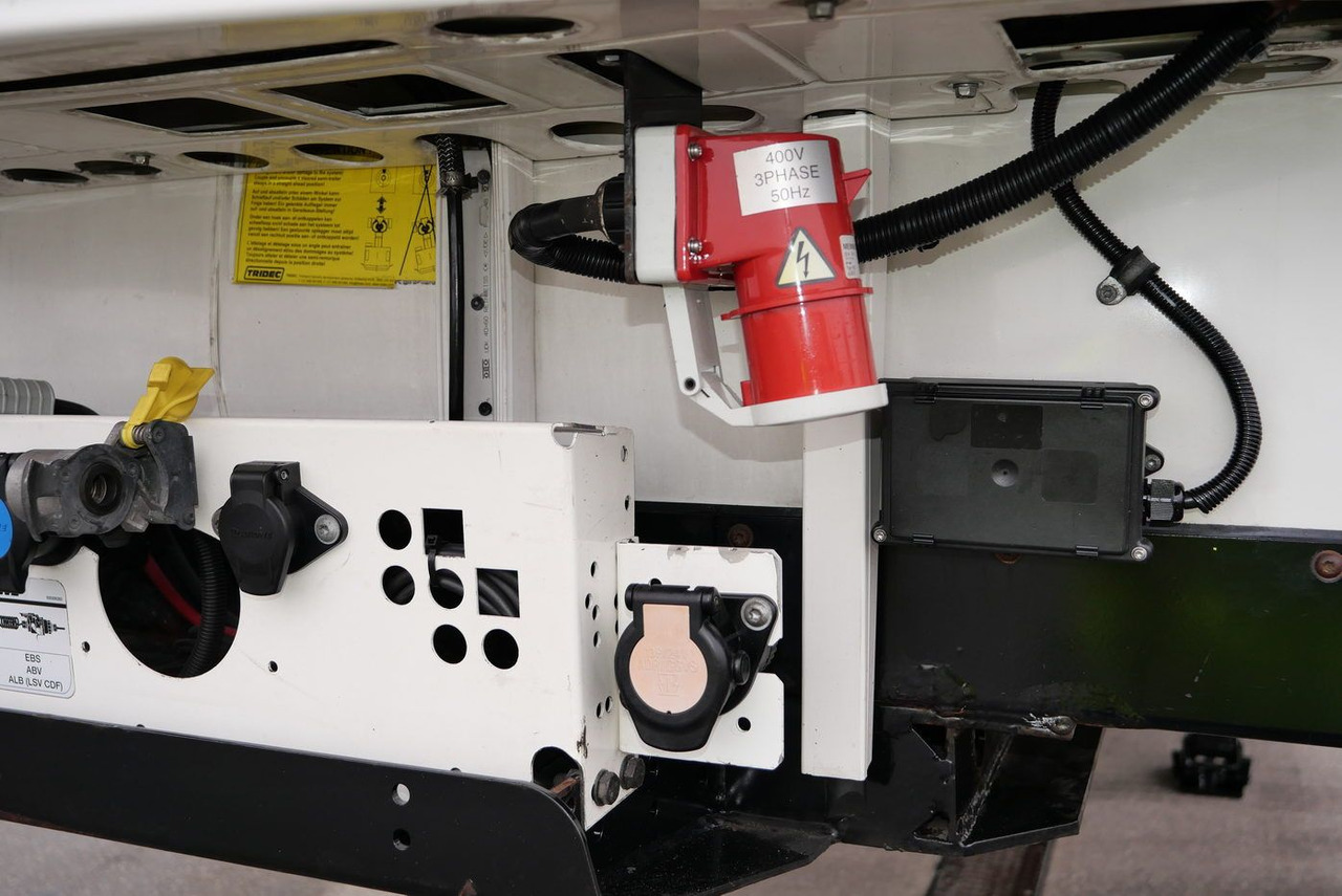 Semirremolque frigorífico Krone SZ 18/CITY  ZWANGSGELENKT / LBW 2 TO/MITSUBISHI: foto 9