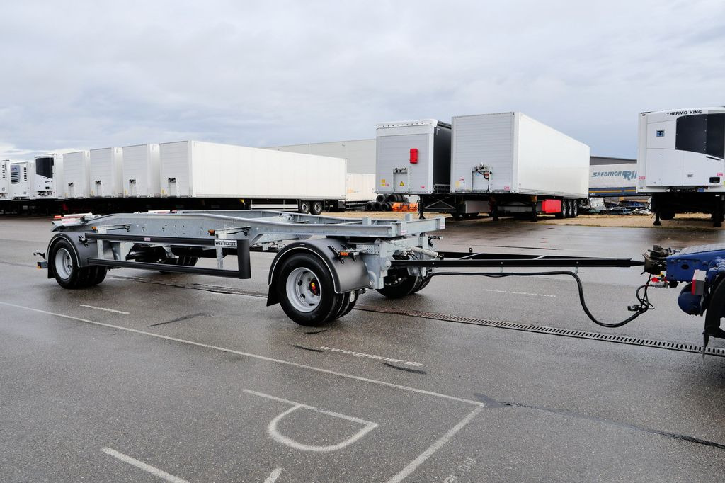 Web-Trailer ARA 18/ DIN 30722 / 5000 - 7000 mm/19,5 VERZINKT - Remolque multilift/ Portacontenedores de cadenas: foto 2 Web-Trailer ARA 18/ DIN 30722 / 5000 - 7000 mm/19,5 VERZINKT - Remolque multilift/ Portacontenedores de cadenas: foto 2