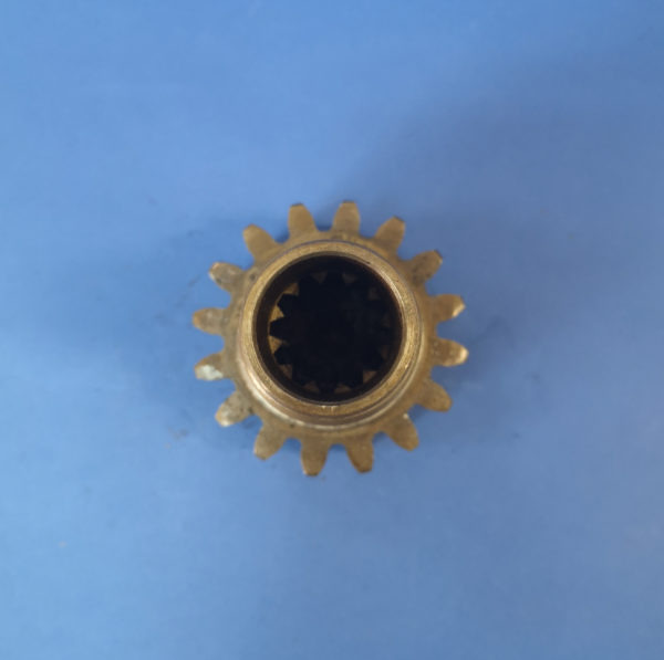 010060A Wałek silnika obrotu Sunward SWE 17, SWE 15 - Reductor de giro para Maquinaria de construcción: foto 3 010060A Wałek silnika obrotu Sunward SWE 17, SWE 15 - Reductor de giro para Maquinaria de construcción: foto 3