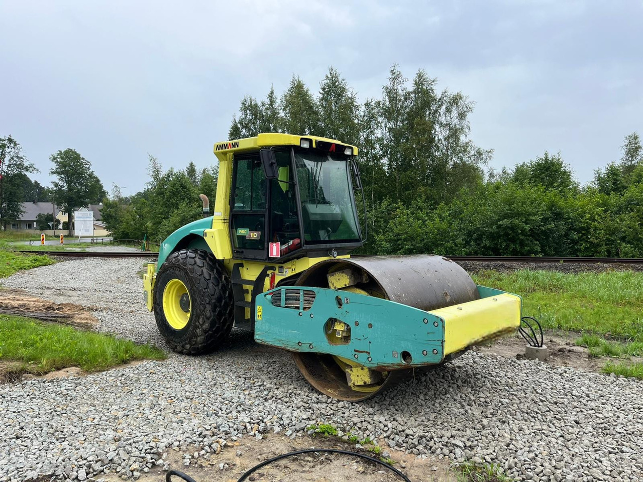 AMMANN ASC110 - Apisonadora de asfalto: foto 2 AMMANN ASC110 - Apisonadora de asfalto: foto 2