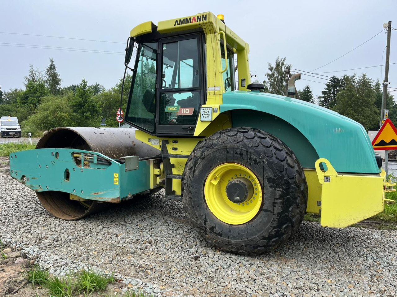 AMMANN ASC110 - Apisonadora de asfalto: foto 1 AMMANN ASC110 - Apisonadora de asfalto: foto 1