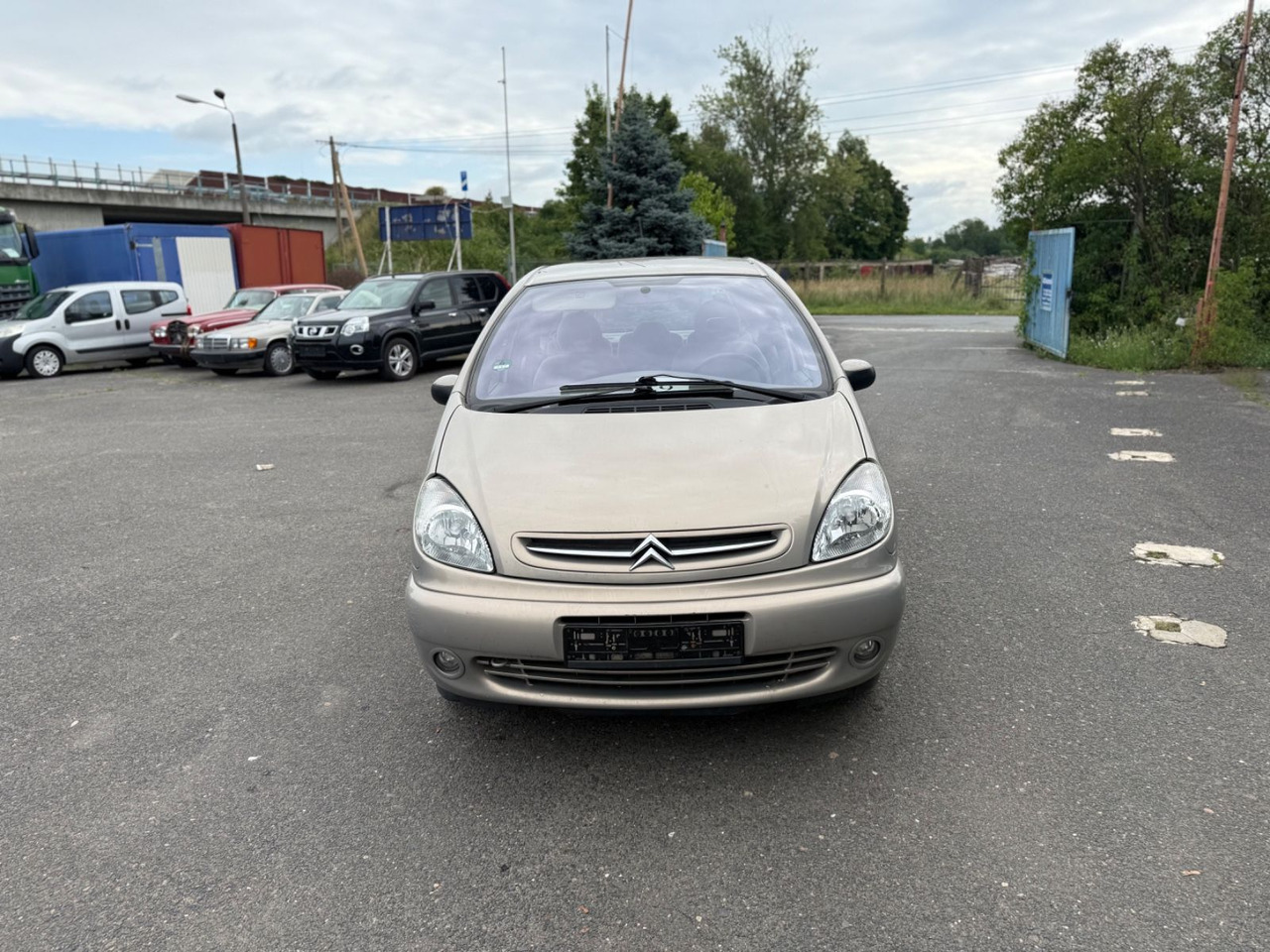 Citroën Xsara Picasso 1.8 16V Exclusive - Sedan: foto 1 Citroën Xsara Picasso 1.8 16V Exclusive - Sedan: foto 1