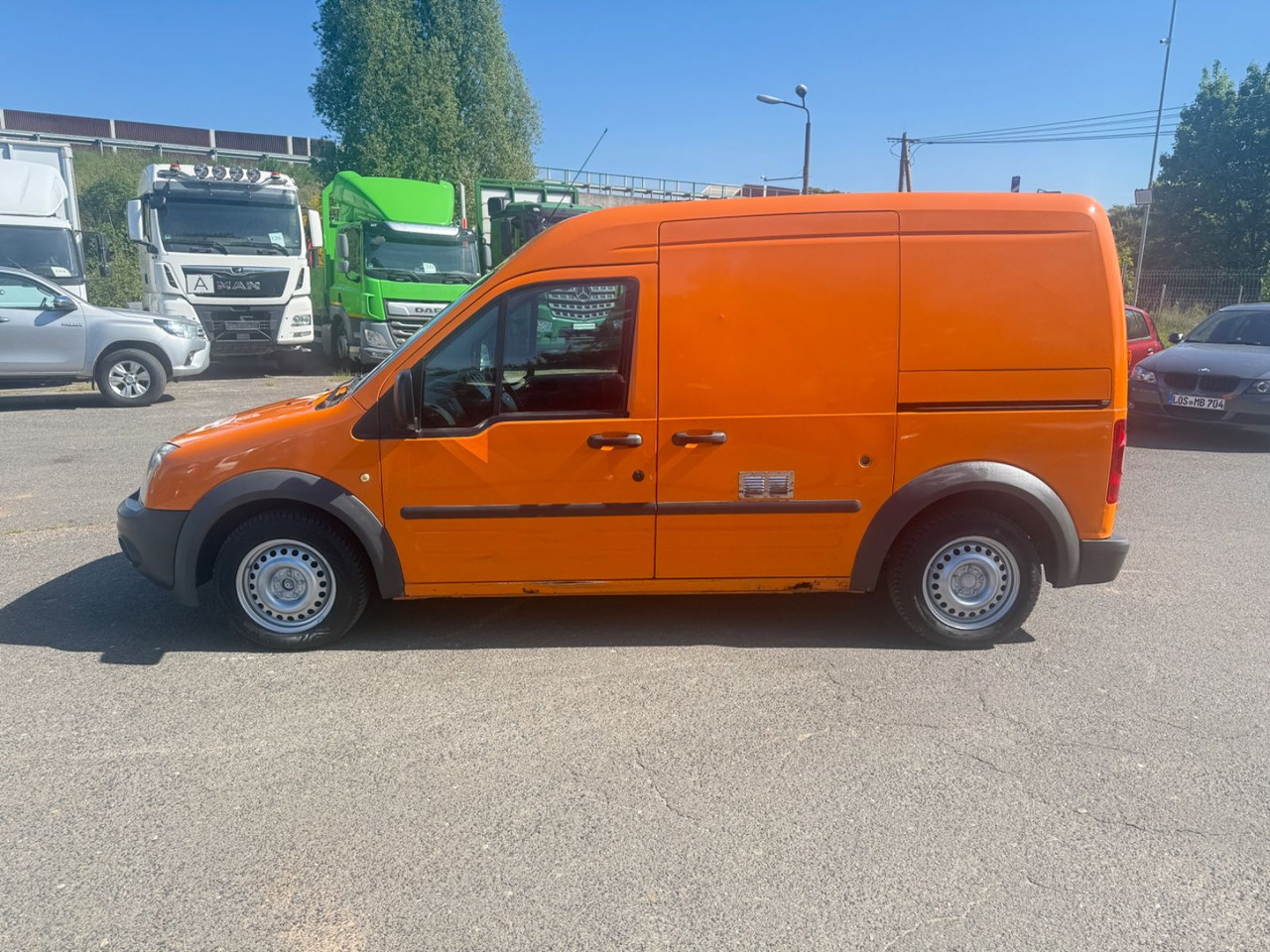 Ford Transit Connect Kasten lang - Furgoneta pequeña: foto 4 Ford Transit Connect Kasten lang - Furgoneta pequeña: foto 4