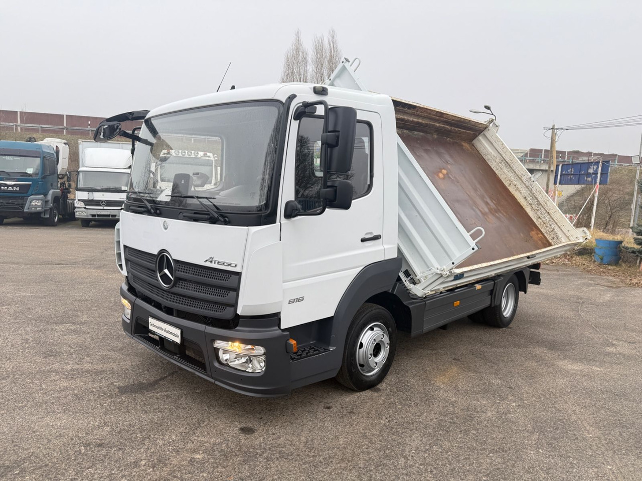 Camión volquete Mercedes-Benz Atego 816 Kipper  73 tkm: foto 10