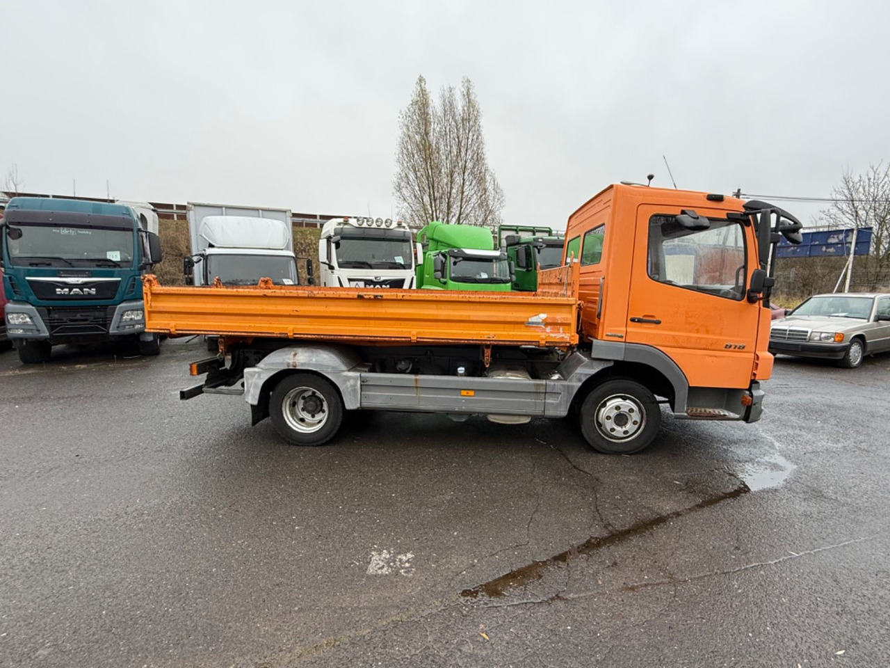 Mercedes-Benz Atego 818 Kipper - Camión volquete: foto 4 Mercedes-Benz Atego 818 Kipper - Camión volquete: foto 4