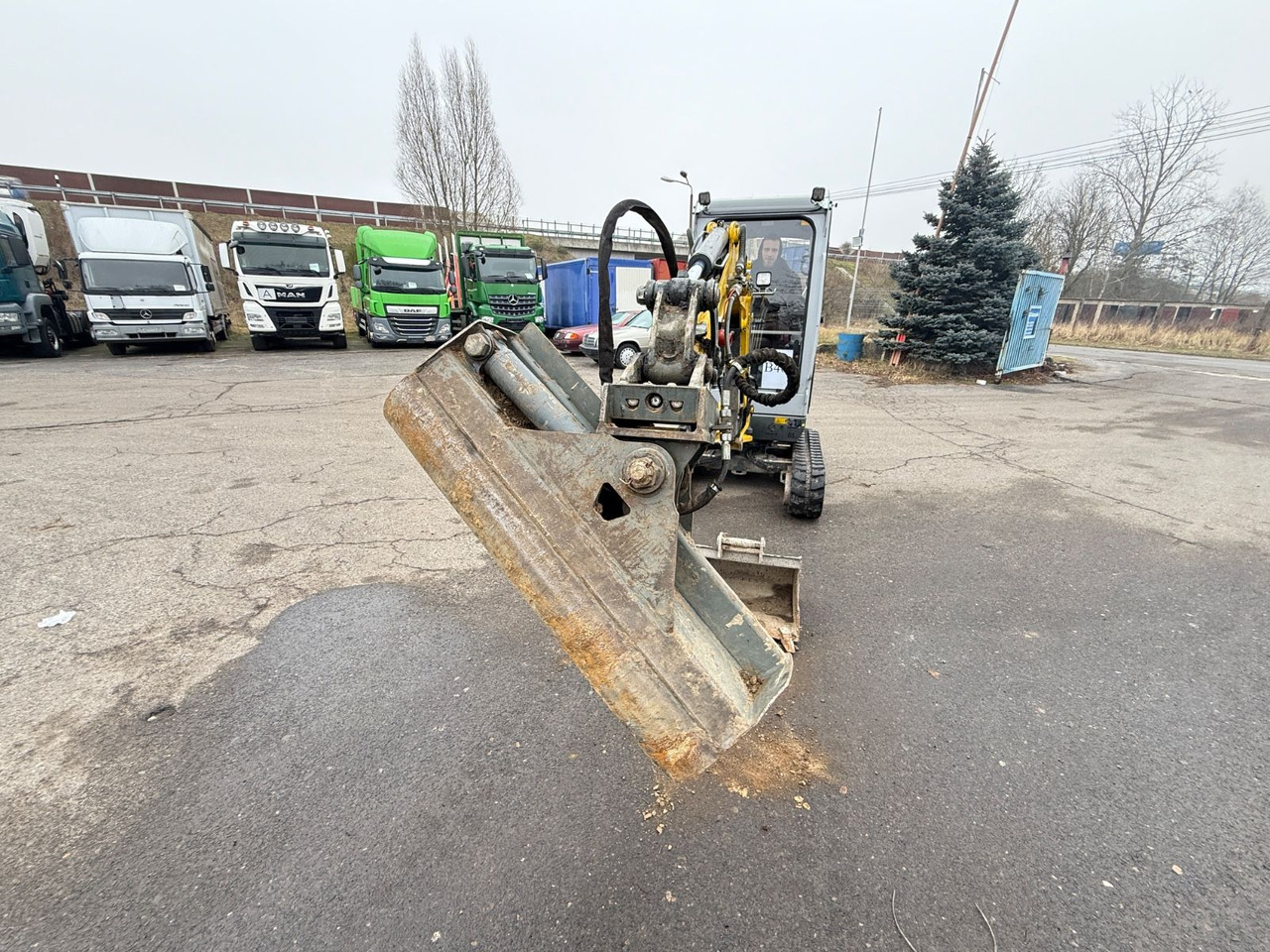 Miniexcavadora Neuson ET 18 2 Grabenlöffel 1 Grabenräumsc. Knikmatik: foto 10