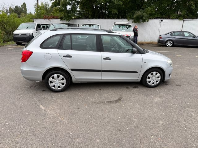 Skoda Fabia Combi Cool Edition - Coche familiar: foto 4 Skoda Fabia Combi Cool Edition - Coche familiar: foto 4