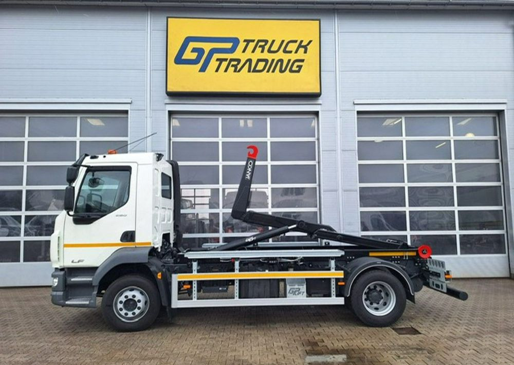 DAF LF 55 260 - Camión de basura: foto 4 DAF LF 55 260 - Camión de basura: foto 4