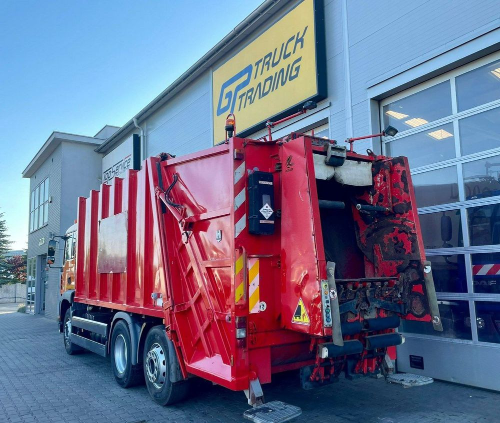 Camión de basura MAN TGA 26.320: foto 7