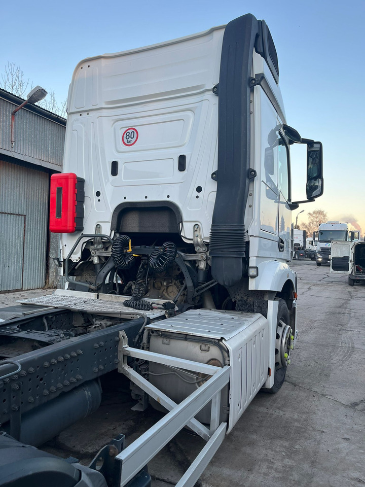 Mercedes Actros 1845 - Cabeza tractora: foto 4 Mercedes Actros 1845 - Cabeza tractora: foto 4