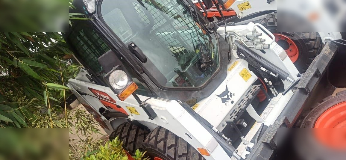 BOBCAT S450 - Minicargadora: foto 1 BOBCAT S450 - Minicargadora: foto 1