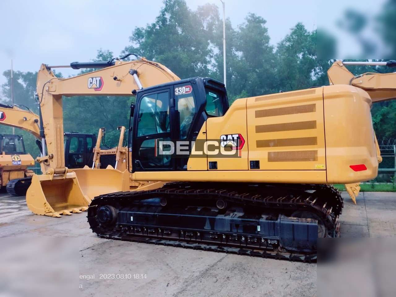 CATERPILLAR 330GC - Excavadora de cadenas: foto 1 CATERPILLAR 330GC - Excavadora de cadenas: foto 1