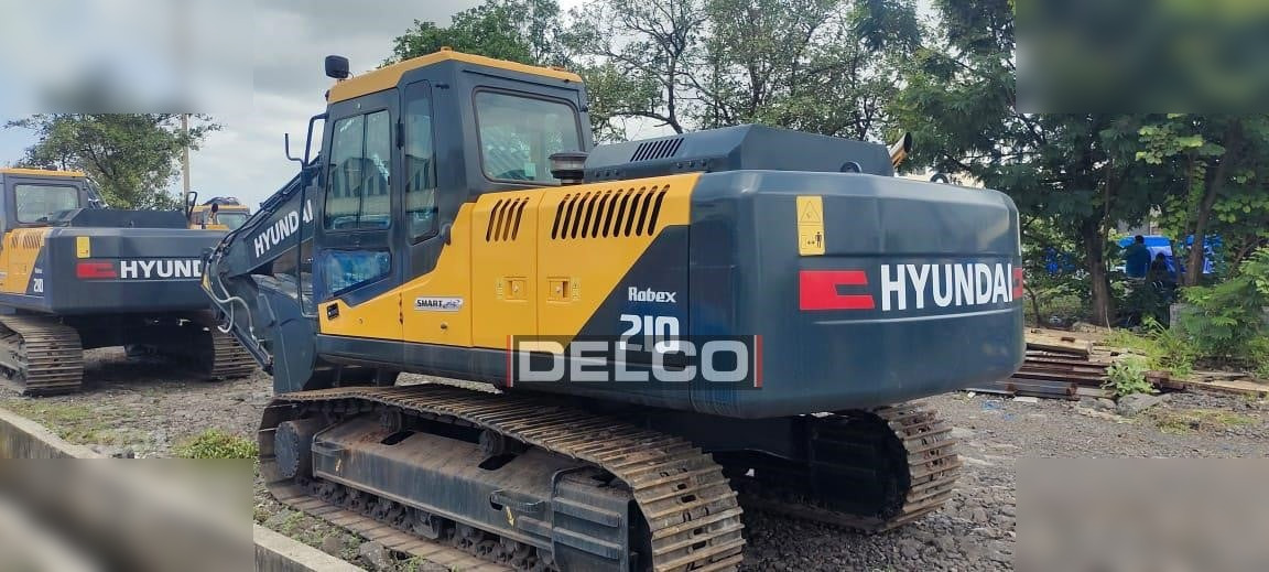 HYUNDAI ROBEX 210 LC-9 - Excavadora de cadenas: foto 4 HYUNDAI ROBEX 210 LC-9 - Excavadora de cadenas: foto 4