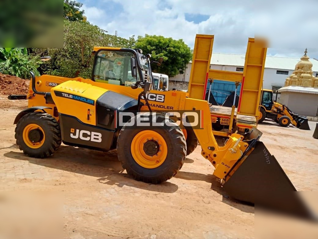 Manipulador telescópico nuevo JCB 530-70: foto 6