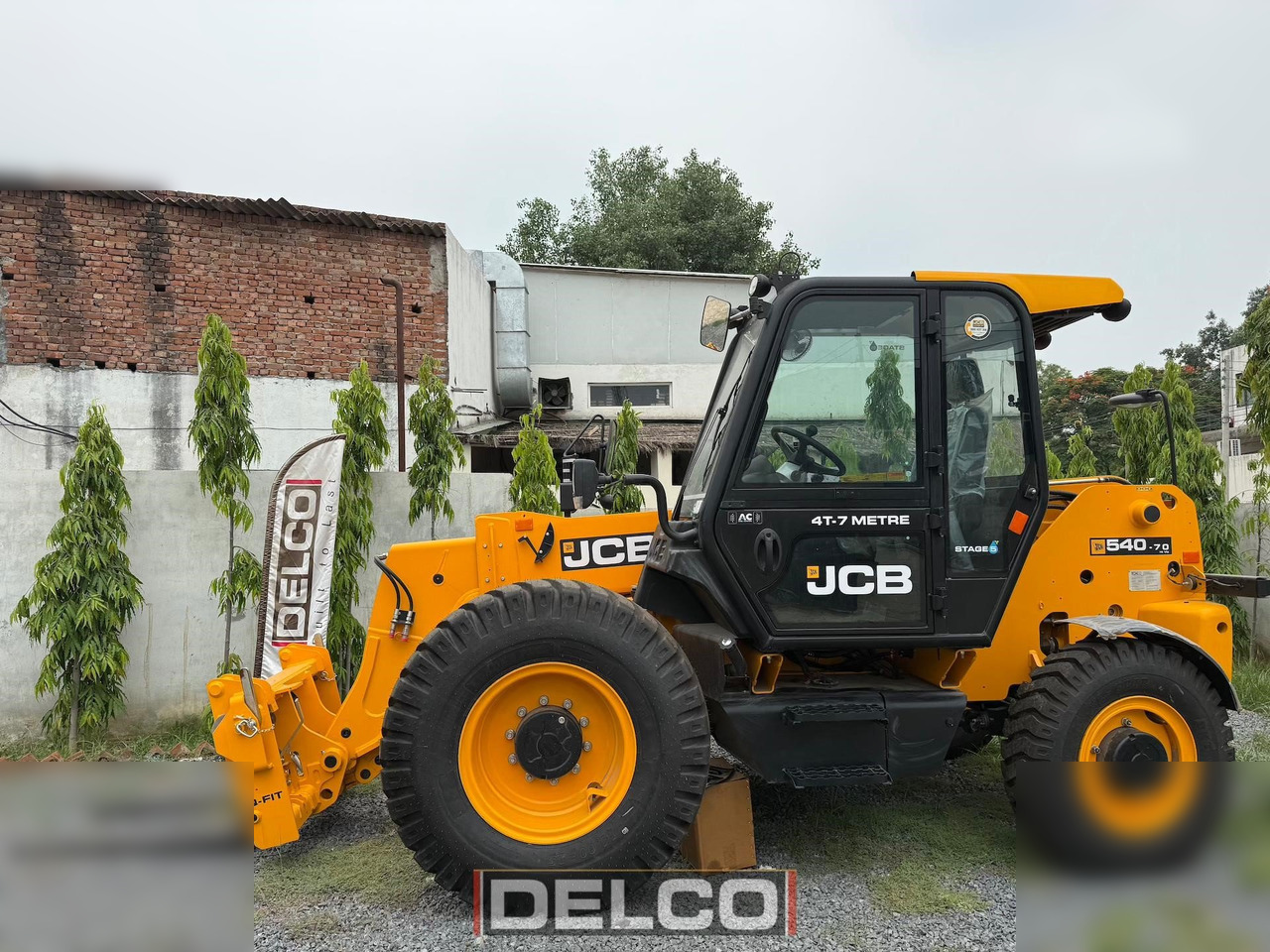 JCB 540-70 - Manipulador telescópico: foto 1 JCB 540-70 - Manipulador telescópico: foto 1