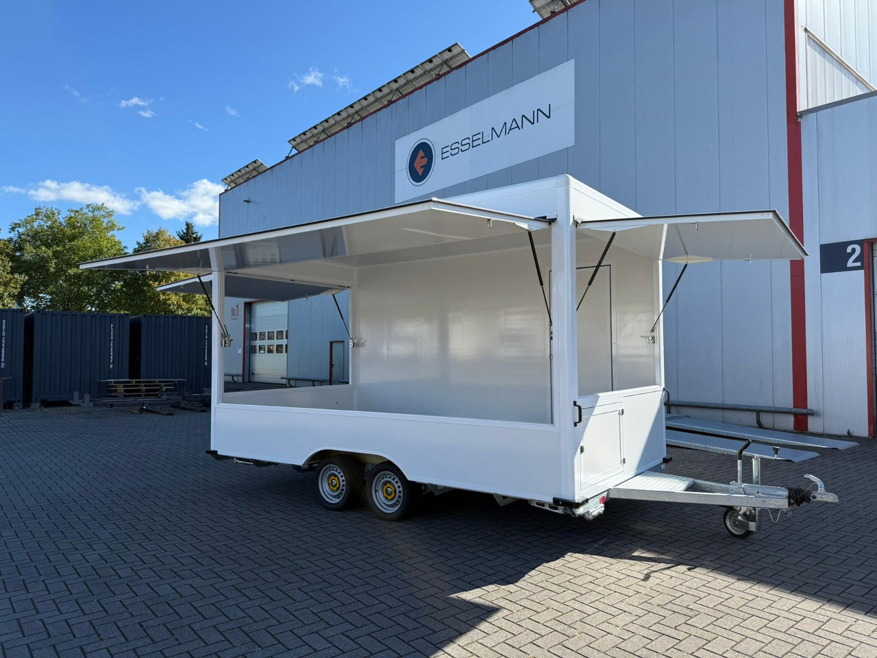 Esselmann Karello 4.2i Verkaufsanhänger Imbiss - Remolque venta ambulante: foto 2 Esselmann Karello 4.2i Verkaufsanhänger Imbiss - Remolque venta ambulante: foto 2