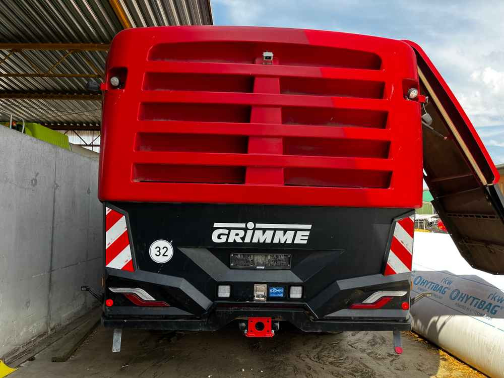 Grimme REXOR 6300 Platinum - Cosechadoras de remolacha: foto 5 Grimme REXOR 6300 Platinum - Cosechadoras de remolacha: foto 5