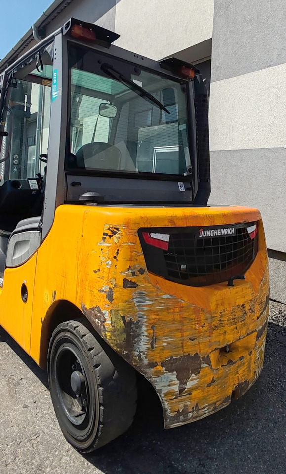 Jungheinrich DFG 550s - Carretilla elevadora diésel: foto 4 Jungheinrich DFG 550s - Carretilla elevadora diésel: foto 4