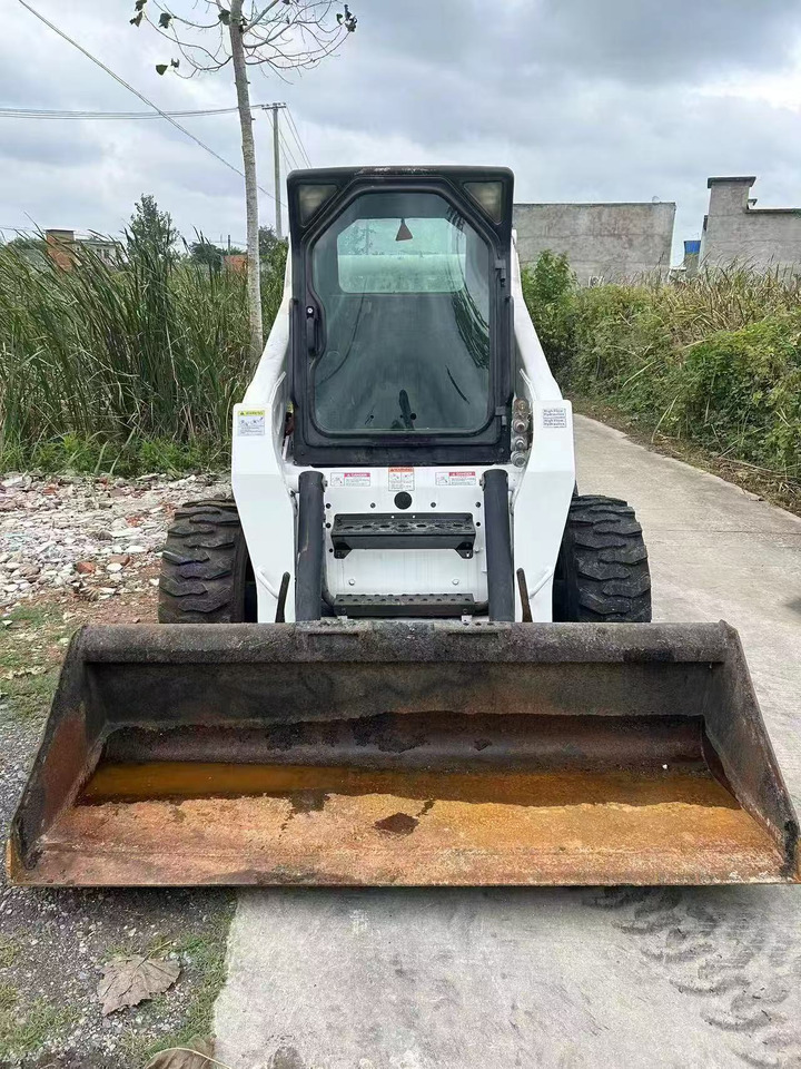 Minicargadora Bobcat S300: foto 8 Minicargadora Bobcat S300: foto 8