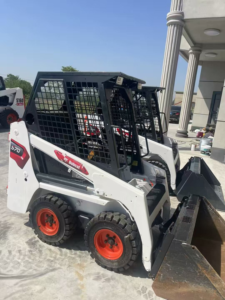 Bobcat S70 - Minicargadora: foto 1 Bobcat S70 - Minicargadora: foto 1