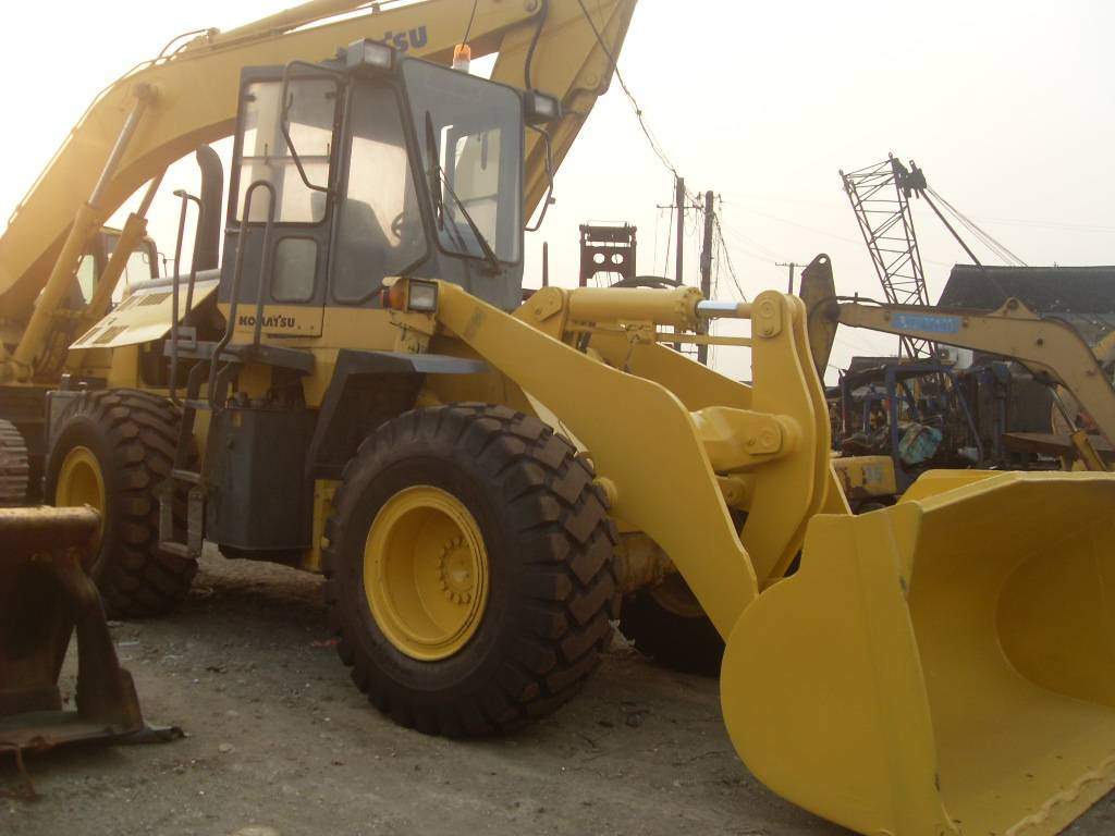 Komatsu WA320 - Cargadora de ruedas: foto 1 Komatsu WA320 - Cargadora de ruedas: foto 1