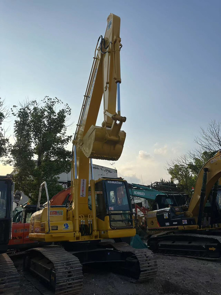 Komatsu pc220-7 - Excavadora de cadenas: foto 5 Komatsu pc220-7 - Excavadora de cadenas: foto 5