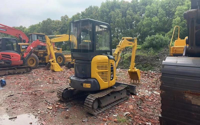 Komatsu pc35 - Miniexcavadora: foto 2 Komatsu pc35 - Miniexcavadora: foto 2