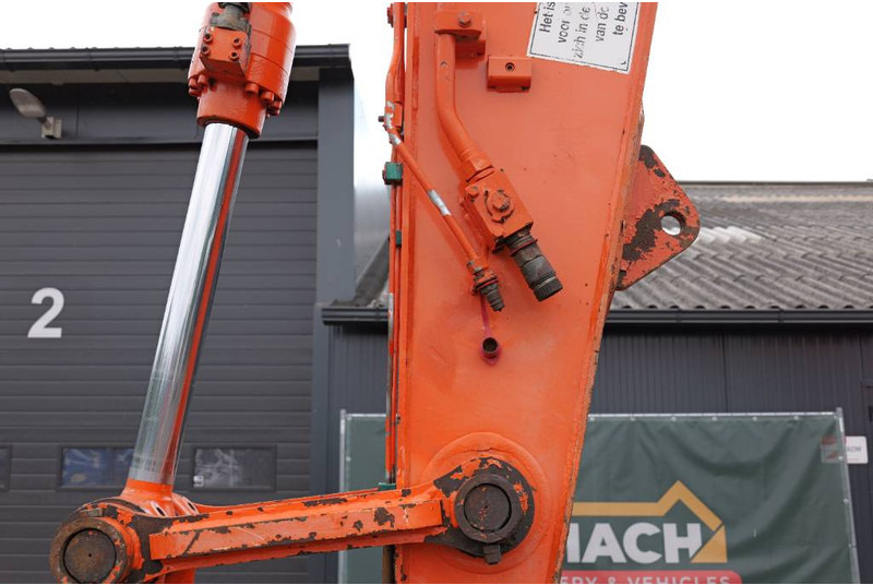 Hitachi ZX 210 LC-3 mono, airco, CW30 - Excavadora de cadenas: foto 5 Hitachi ZX 210 LC-3 mono, airco, CW30 - Excavadora de cadenas: foto 5