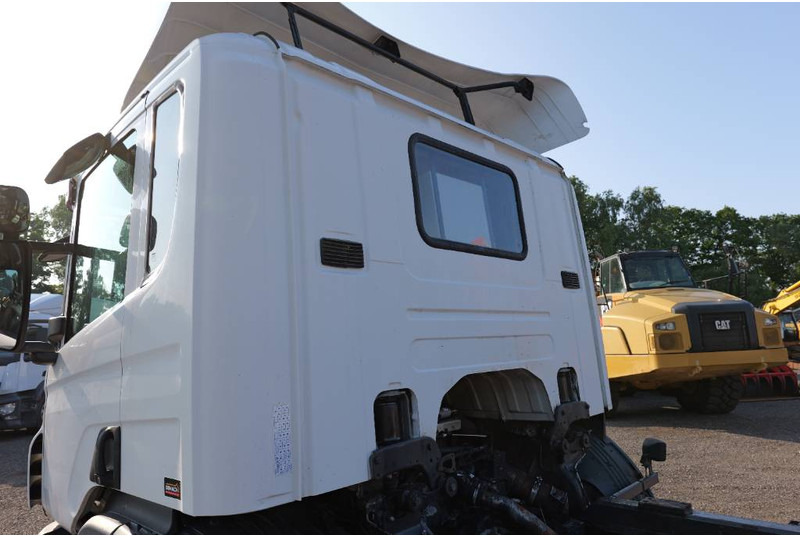 Camión chasis Scania P 230 Euro 5 6x2*4 TOP!! Retarder right hand steer: foto 19