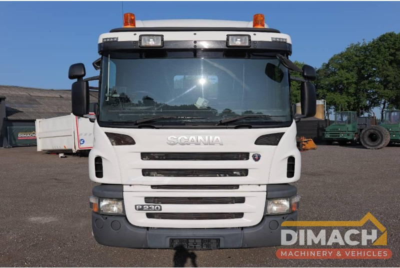 Scania P230 P 230 Euro 5 6x2*4 TOP!! Retarder right hand steer - Camión chasis: foto 3 Scania P230 P 230 Euro 5 6x2*4 TOP!! Retarder right hand steer - Camión chasis: foto 3