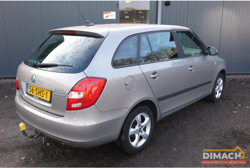 Škoda Fabia Airco - stationwagen - 5 deurs - NL auto - SUV/ Todoterreno: foto 2 Škoda Fabia Airco - stationwagen - 5 deurs - NL auto - SUV/ Todoterreno: foto 2