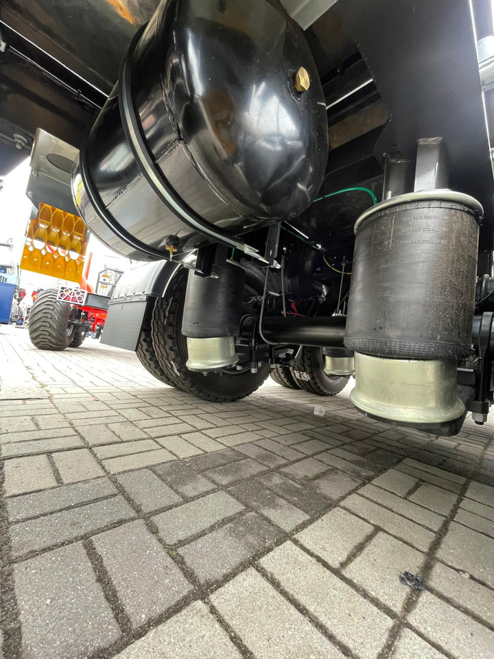 Hydrofast Przyczepa tandem od przewozu drewna na stanie / Timber tandem trailer in stock /Tandem-Anhänger aus Holz/ - Remolque maderero: foto 5 Hydrofast Przyczepa tandem od przewozu drewna na stanie / Timber tandem trailer in stock /Tandem-Anhänger aus Holz/ - Remolque maderero: foto 5