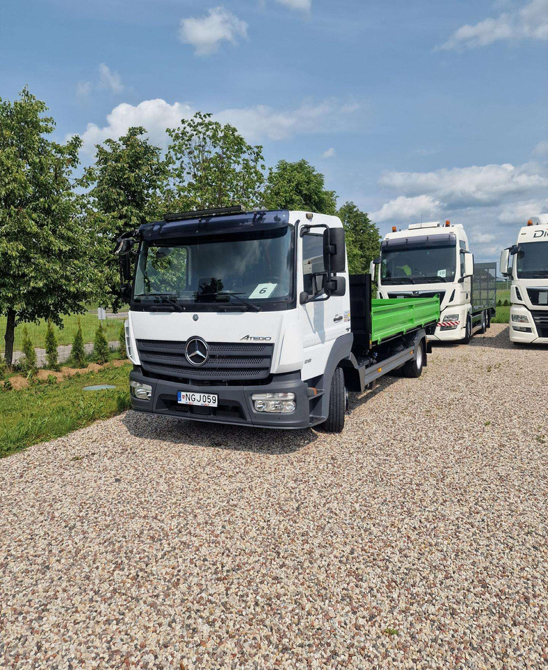 Mercedes-Benz Atego 918 - Camión volquete: foto 1 Mercedes-Benz Atego 918 - Camión volquete: foto 1