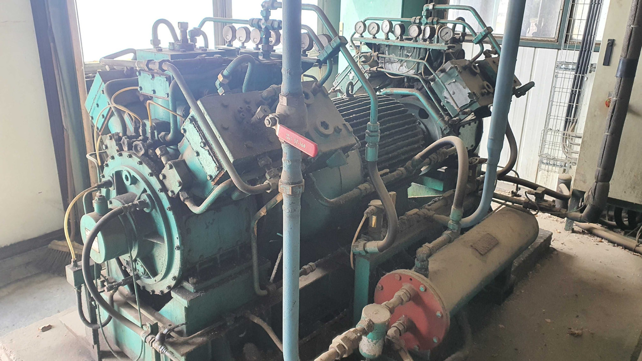 NK-JLM Neuenhauser kompresor sprężarka 43 bar 154m3/h 41kW - Compresor de aire: foto 4 NK-JLM Neuenhauser kompresor sprężarka 43 bar 154m3/h 41kW - Compresor de aire: foto 4