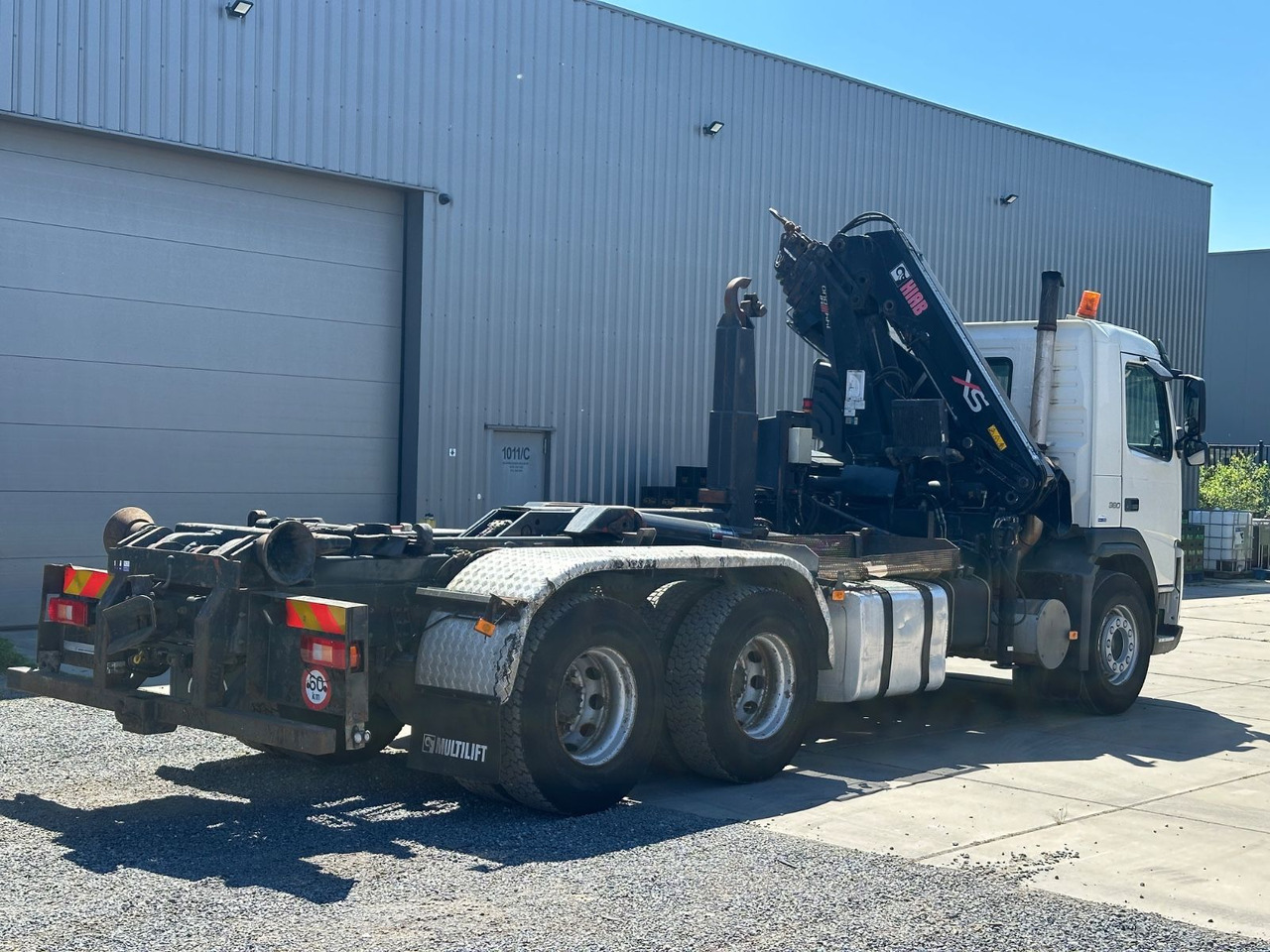 Volvo FM12 380 Hiab 144E-3 - Camión multibasculante: foto 4 Volvo FM12 380 Hiab 144E-3 - Camión multibasculante: foto 4