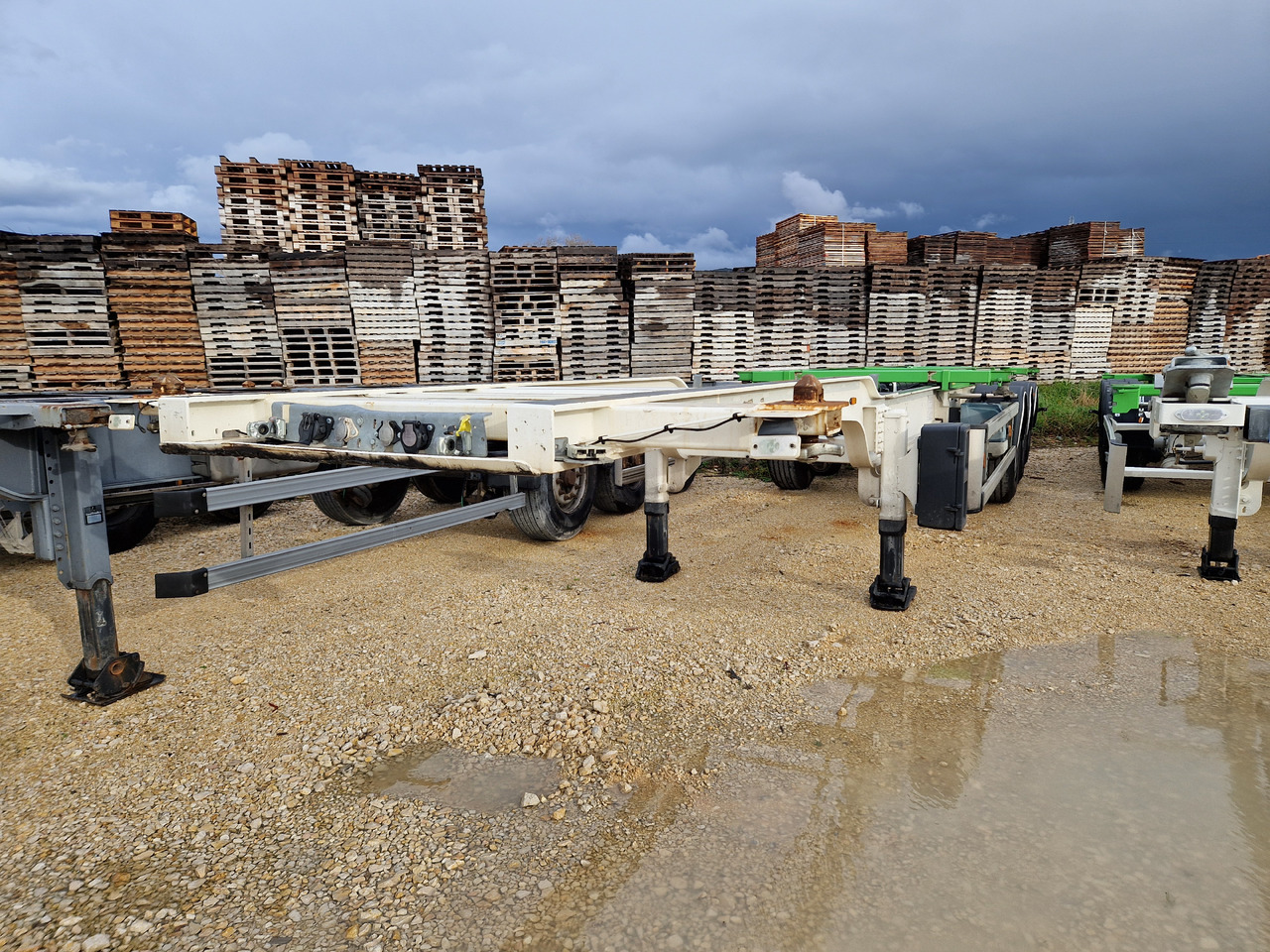 ASCA - Semirremolque portacontenedore/ Intercambiable: foto 1 ASCA - Semirremolque portacontenedore/ Intercambiable: foto 1