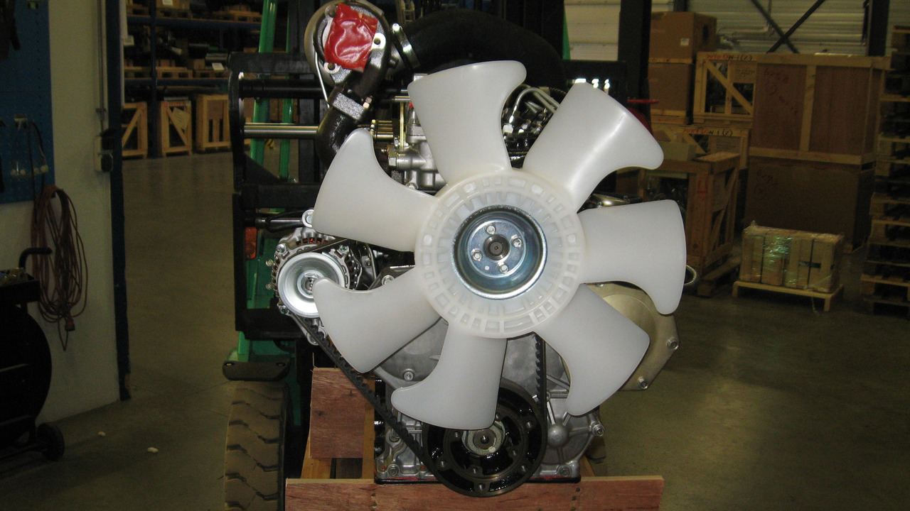 Mitsubishi S4S-Z3DT65SP 62 kW @ 2500 rpm - Motor para Cargadora: foto 4 Mitsubishi S4S-Z3DT65SP 62 kW @ 2500 rpm - Motor para Cargadora: foto 4