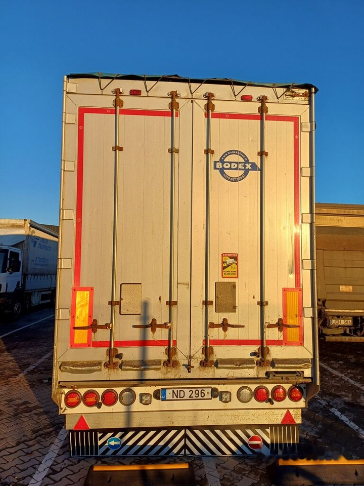 Bodex KIS3F - Semirremolque piso movil: foto 2 Bodex KIS3F - Semirremolque piso movil: foto 2